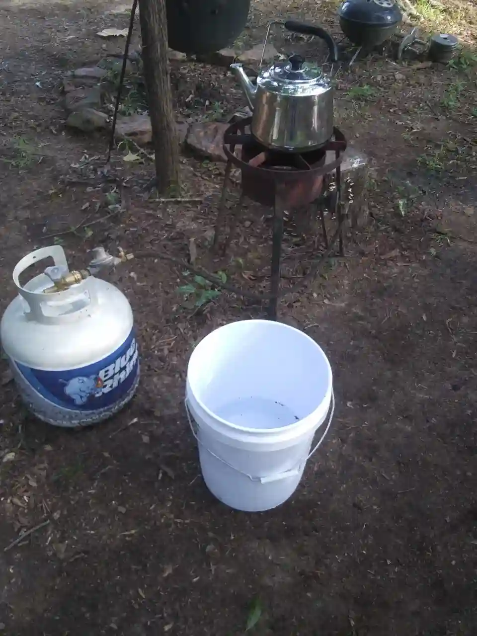 heating water in kettle